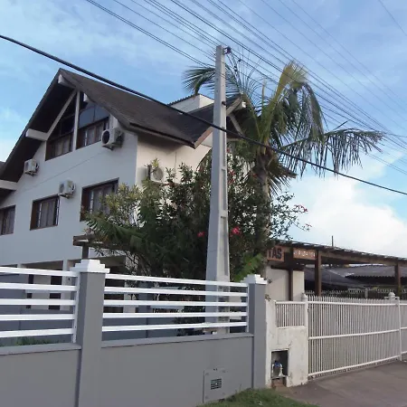 Townhouse Composta Por 4 Triplex Duas Suites A Duas Quadras Do Mar Barra de Ibiraquera Exterior photo