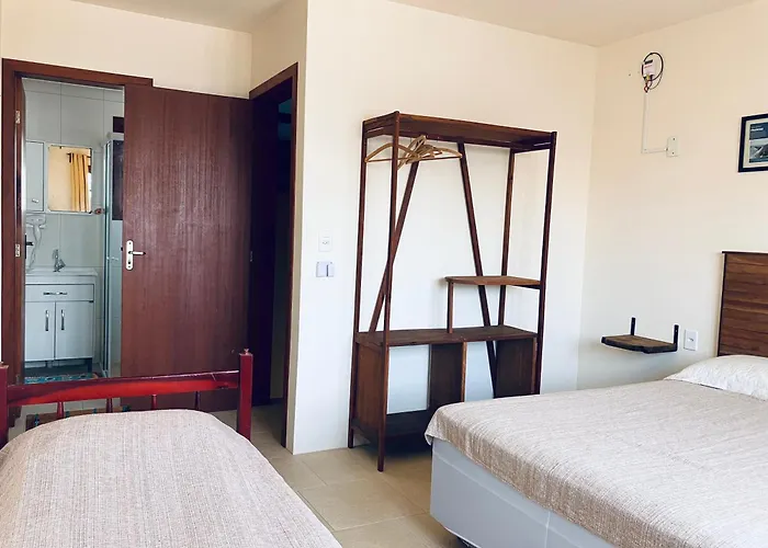 Townhouse Composta Por 4 Triplex Duas Suites A Duas Quadras Do Mar