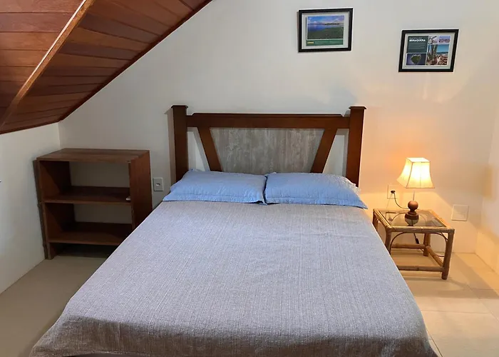 Townhouse Composta Por 4 Triplex Duas Suites A Duas Quadras Do Mar