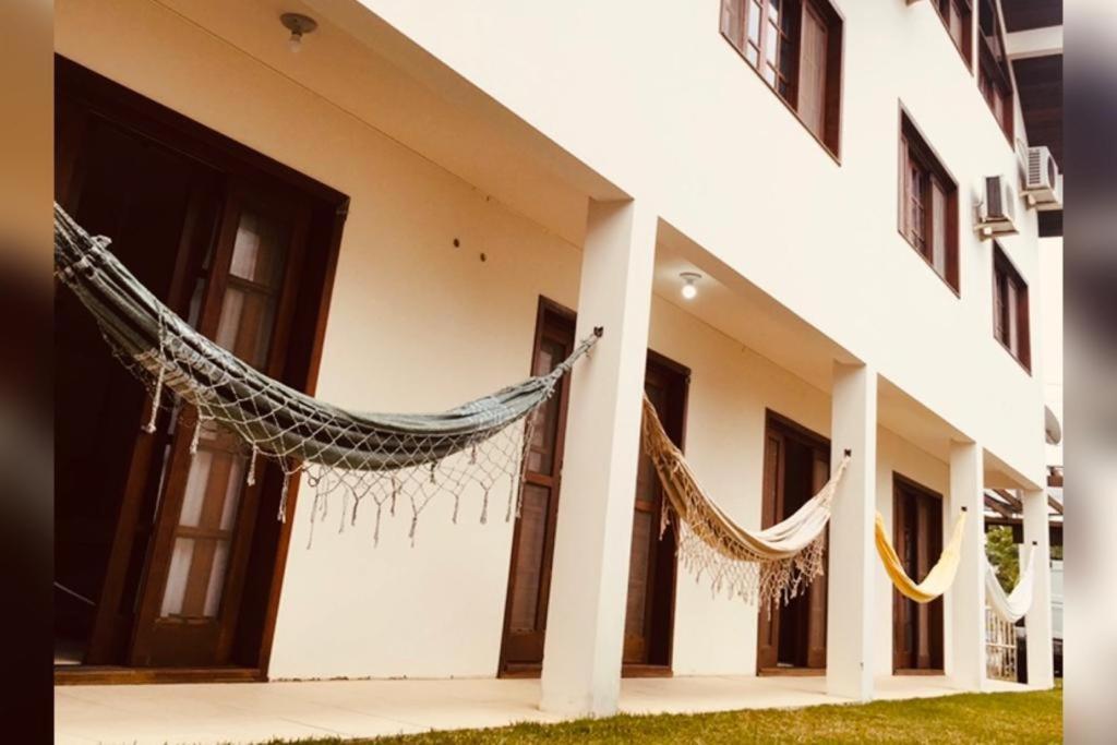 Townhouse Composta Por 4 Triplex Duas A Duas Quadras Do Mar Apartment *