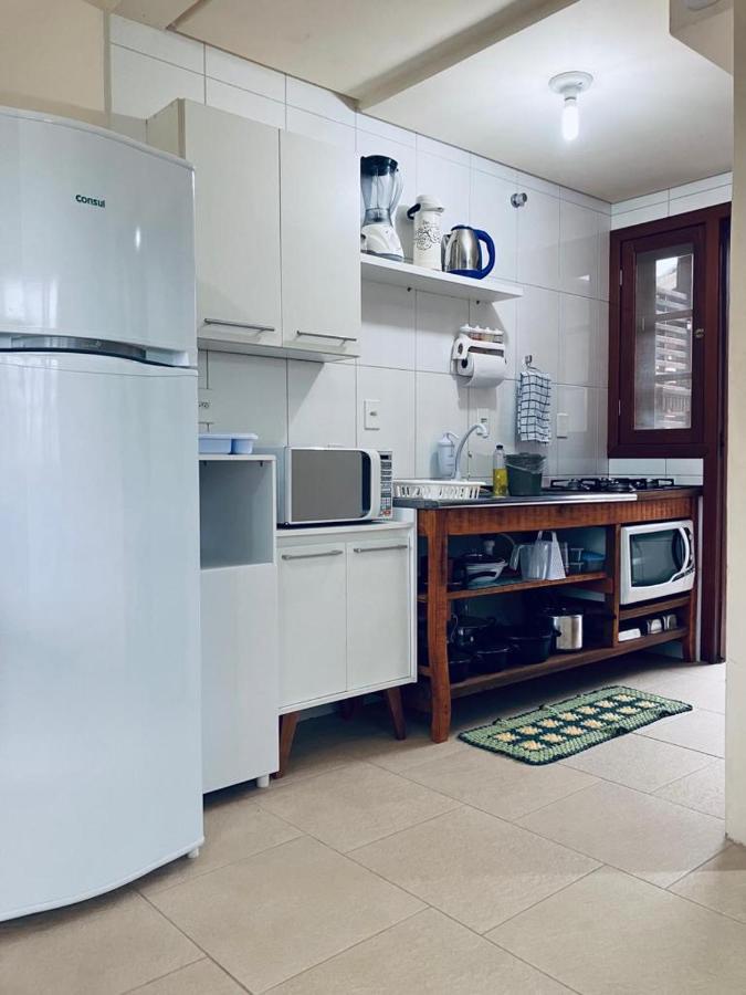 Townhouse Composta Por 4 Triplex Duas A Duas Quadras Do Mar