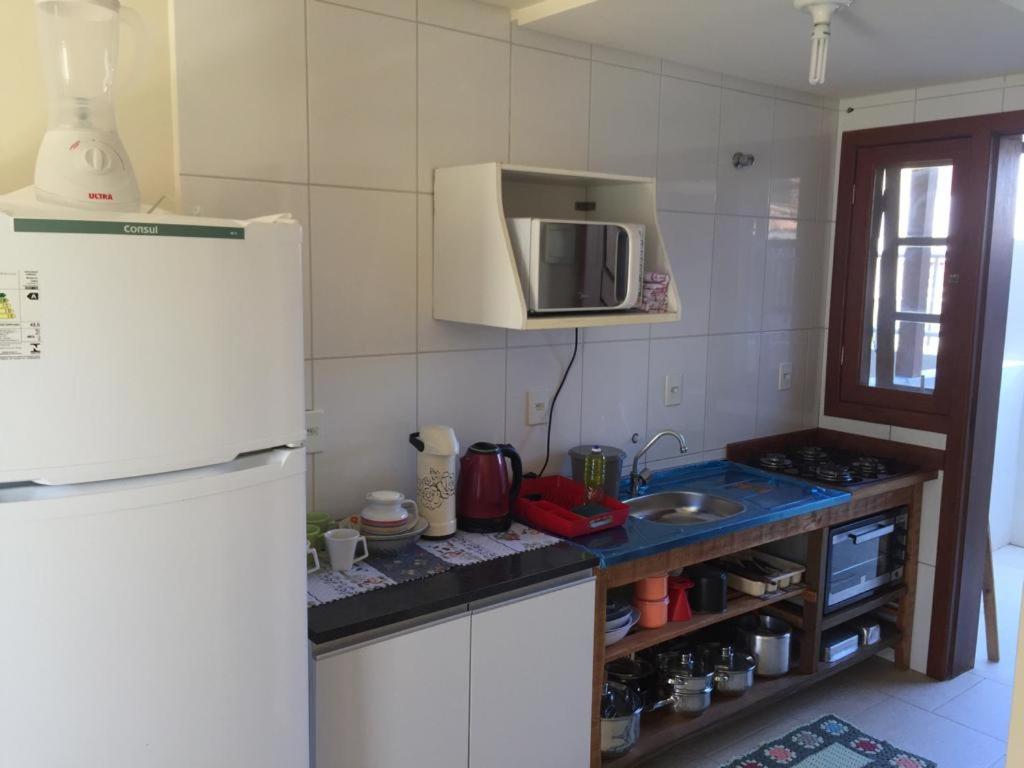 Townhouse Composta Por 4 Triplex Duas A Duas Quadras Do Mar