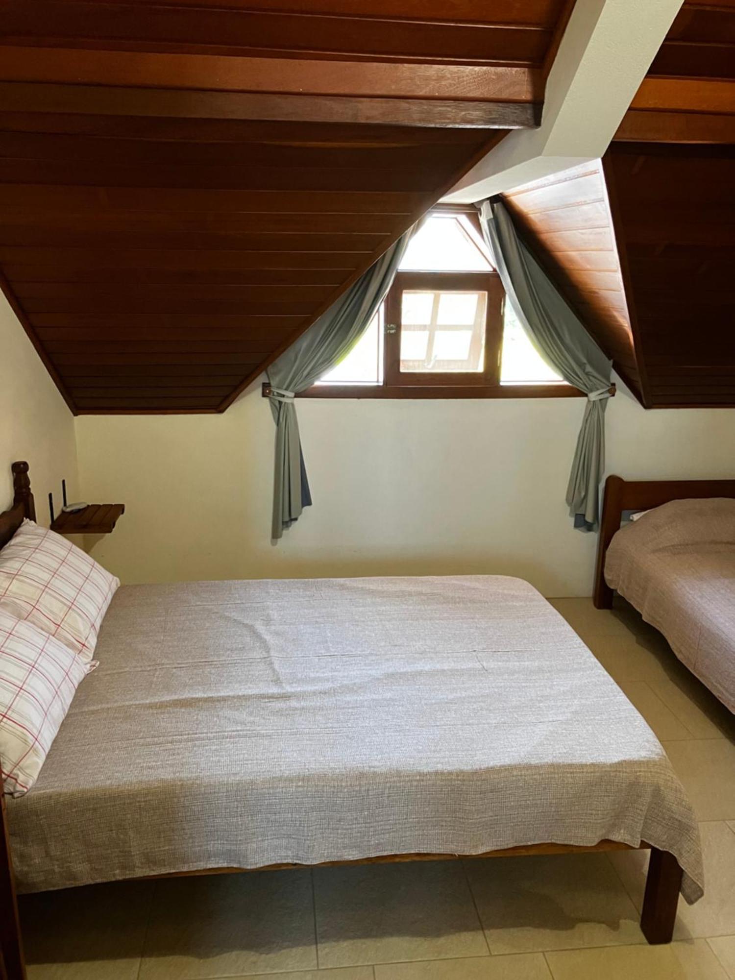 Townhouse Composta Por 4 Triplex Duas A Duas Quadras Do Mar